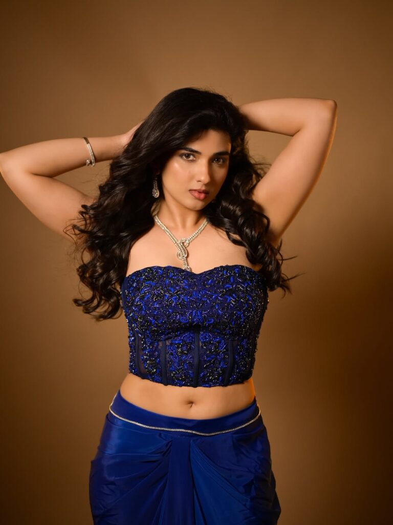 outfit zenoraofficial 🌺 jewellery fineshinejewels 💎 jewellery styling anilkothari.in pc sathyaphotography3 ✨ make up glamupbysri 🦋 hair 11