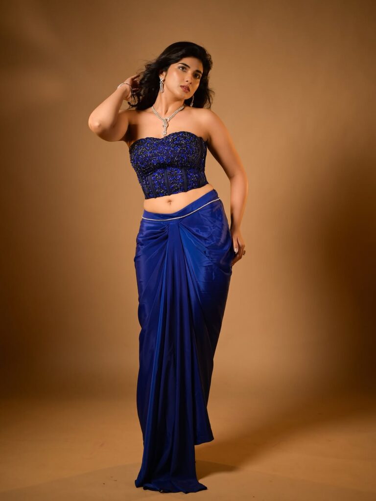 outfit zenoraofficial 🌺 jewellery fineshinejewels 💎 jewellery styling anilkothari.in pc sathyaphotography3 ✨ make up glamupbysri 🦋 hair 6