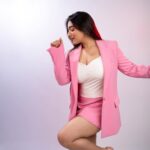 confidence is the best outfit rock it own it 💃🏻🌸🐷 pinklovers💕 ootd stylegoals confidenceiskey powerdressing bossbabe slaythelook 1
