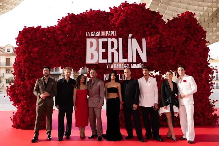 Berlin Season 2 Netflix Poster